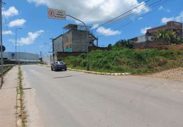 Excelente terreno com 900m2.em uma avenida pertinho da pe 60