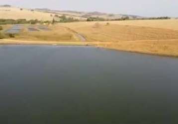 Fazenda para venda na região de goiania-go com 2.000 hectares, sendo 1.000 hectares em lavoura, restante pastagem formada, benfeitorias