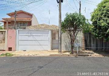 Oportunidade. casa para venda em lins-sp na vila mafalda, 3 dormitorios com suite, 4 banheiros, 2 vagas, 132 m2 construidos em um terreno de 320 m2