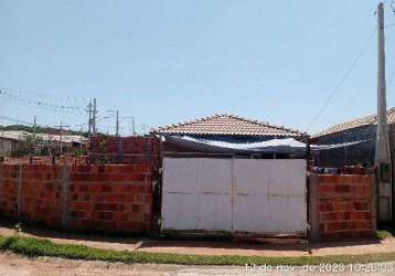 Casa para venda em monte aprazivel-sp no villa flora, 2 dormitorios, 1 vaga de garagem, area construida 42 m2 em um terreno de 212 m2