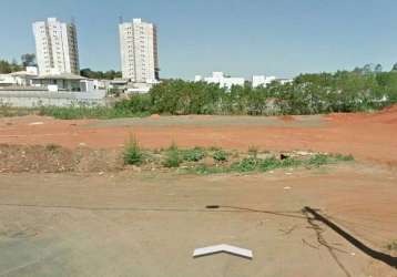 Area para incorporação a venda na zona sul de bauru, parque jardim europa, com 14.700 m2, topografia plana, 130 m frente para rua, agua, luz e esgoto