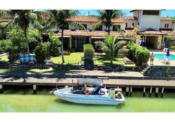 Oportunidade casa a beira do canal da marina em búzios com ótimo preço