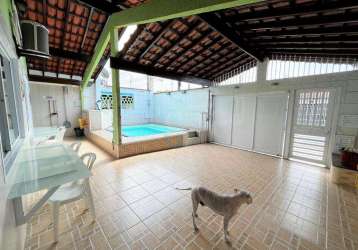 Casa em condomínio fechado com 4 quartos à venda na rua barão de paranapiacaba, 263, jardim real, praia grande, 140 m2 por r$ 850.000