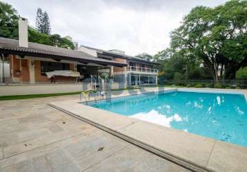 Casa alto padrão 4 suítes no parque anchieta com piscina e churrasqueira