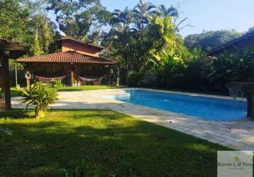 Casa a venda em condomínio com piscina na praia dura em ubatuba