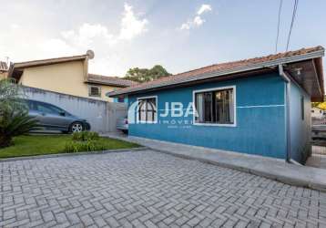 Casa terrea com muito quintal em colombo