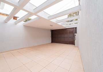 Atraente casa tipo  para venda com 3 quartos, 195m²