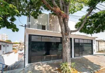 Versátil casa tipo  para venda com 3 quartos, 90m²