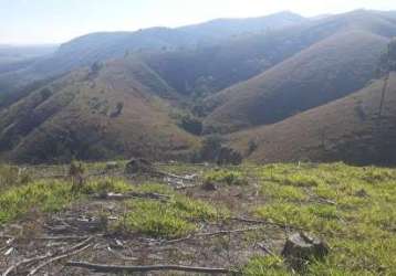 Linda sitio em caçapava com ótimo acesso a via dutra