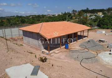 Casa com lote  á venda em jarinu -sp