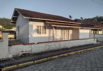 Casa com 2 quartos à venda no pomerania, guabiruba , 76 m2 por r$ 330.000