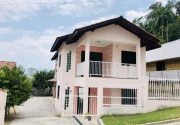 Casa com 3 quartos à venda no nova brasília, brusque , 220 m2 por r$ 770.000