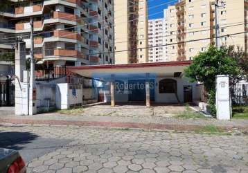 Aluga ou vende-se excelente casa térrea para fins comercial ou residencial  muito bem localizada na vila adyanna