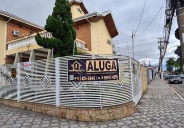 Casa para locação em taubaté, jardim maria augusta, 3 dormitórios, 2 suítes, 3 banheiros, 4 vagas