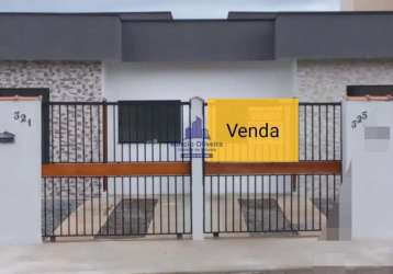 Casa nova  a venda com 3 dormitórios sendo 1 suíte .