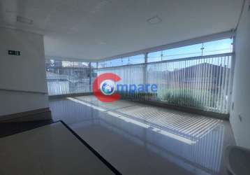 Excelente sala comercial  para locação,  andar superior, com 120 metros, banheiro, 1 sala e copa  -