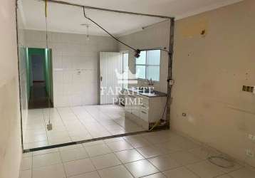 Locação | casa geminada 2 dormitórios | 2 vagas | 134 m² | boqueirão