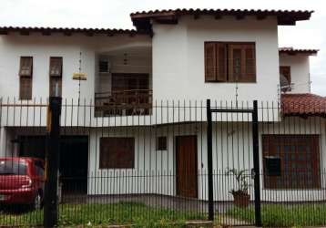 Casa residencial no bairro nonoai de 4 dormitórios