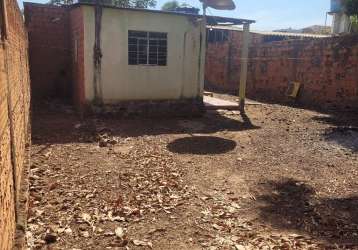 Vende-se um terreno lote já com uma casa pequena  no dr. fábio i– cuiabá - mt