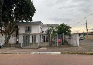 Sobrado com 221,00m² de área privativa com 4 dormitorios bairro niteroi canoas