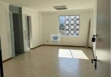 Sala comercial centro de curitba - vende-se sala comercial com 36m² de área útil, conta com excelente ambiente no centro de curitiba, paraná