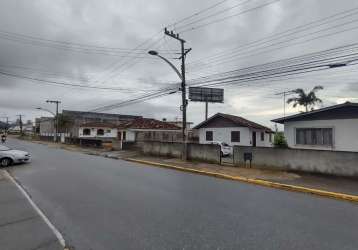 Casa com 4 quartos à venda em rio caveiras, biguaçu  por r$ 950.000