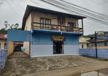 Casa à venda em rio caveiras, biguaçu  por r$ 980.000