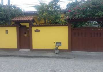 Linda casa de 2 quartos no bairro aguarius, unamar, cabo frio