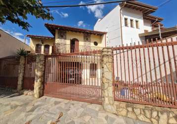 Casa com 3 quartos à venda na rua agnaldo macedo, 550, jardim dos oliveiras, campinas, 295 m2 por r$ 1.400.000