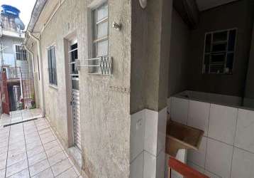 Casa com 1 quarto para alugar na travessa doutor walker da costa barboza, vila dionisia, são paulo, 60 m2 por r$ 750