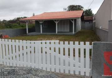 Ótima casa localizada no bal.volta ao mundo- apenas 590mtrs da praia