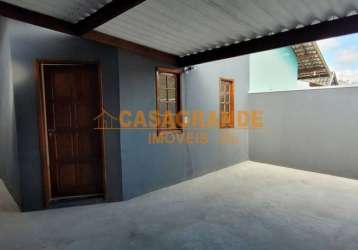 Casa com 02 quartos, 80mts no jardim santa júlia sjc