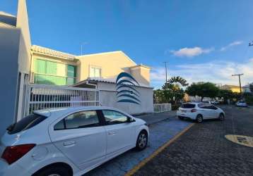 Praia do flamengo - casa em condomínio, 230m²