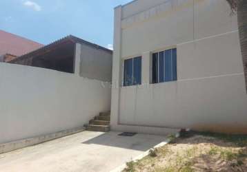 Casa à venda no dic v em campinas com três quartos