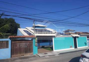 Casa em condomínio fechado com 3 quartos à venda na rua dos jacarandás, centro, maricá, 220 m2 por r$ 600.000