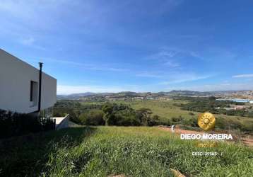 Terreno à venda em condomínio fechado de atibaia com linda vista panorâmica