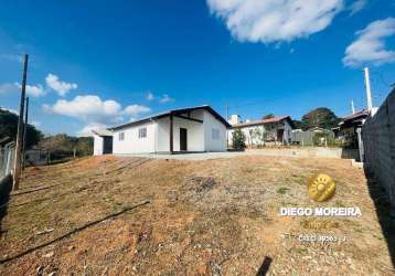 Casa estilo chácara à venda em mairiporã em local tranquilo e calmo