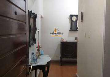 Apartamento amplo com 3 quartos