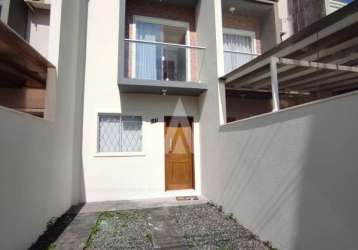 Casa com 2 quartos à venda na rua francisco dunzer, --, santa catarina, joinville por r$ 285.000