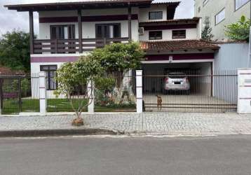 Casa com 4 quartos à venda na rua guilherme reimer, --, saguaçu, joinville por r$ 880.000