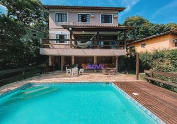 Casa com 3 dormitórios à venda, 260 m² por r$ 1.200.000,00 - itaipu - niterói/rj