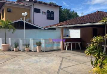 Casa com 3 dormitórios à venda, 180 m² por r$ 600.000,00 - itaipu - niterói/rj