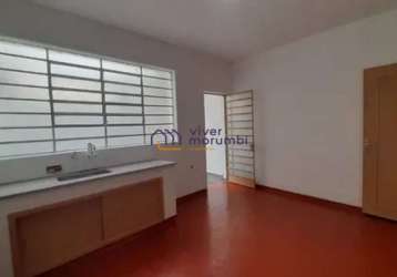 Excelente casa no campo belo, em rua tranquila e segura, com 250m², 4 dormitórios e 3 vagas.