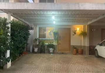 Vende-se casa condomínio villagio d'itália codigo: 75566