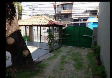 Open house vende casa no barreto com  1.300m²