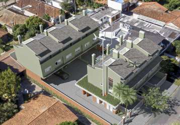 Casa em condomínio fechado com 4 quartos à venda na copacabana, 182, vila assunção, porto alegre, 300 m2 por r$ 2.250.000