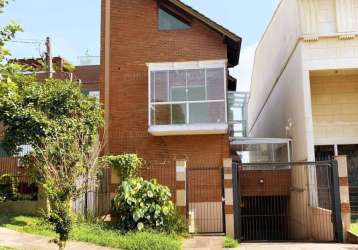Casa em condomínio fechado com 3 quartos à venda na rua são leopoldo, 67, vila jardim, porto alegre, 170 m2 por r$ 520.000