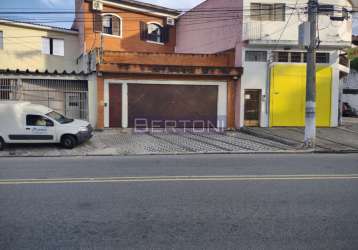 Vende-se sobrado com 03 dormitórios 01 suite 02 vagas com portão automático em taboão diadema