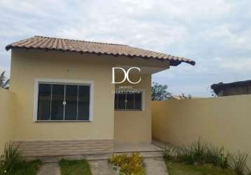 Casa com 2 quartos à venda na rua vinte e cinco, barroco (itaipuaçu), maricá por r$ 420.000