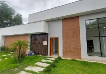 Casa em condomínio fechado com 3 quartos à venda na rodovia vereador oldemar guedes figueiredo, s/n, pilar, maricá, 152 m2 por r$ 890.000